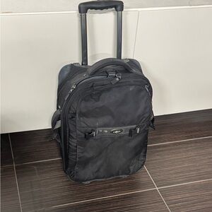 Eagle Creek Black Rolling Carry-On Suitcase